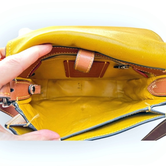 Coach X Disney Mickey Mouse 75th Anniversary 1941 Saddle Bag Limited Edition - Picture 9 of 11